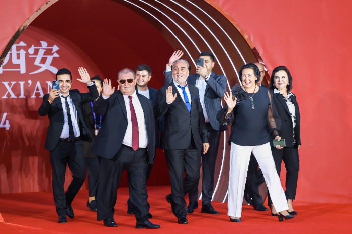 ʮһ˿֮·ʵӰڱĻ  ˿·ʮ󽱽