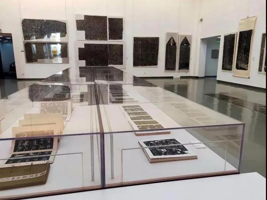 Եͼ񱳾ʮƷ̽йһԺݿչ