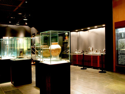 ںƶĻд£תԷչݺ̸