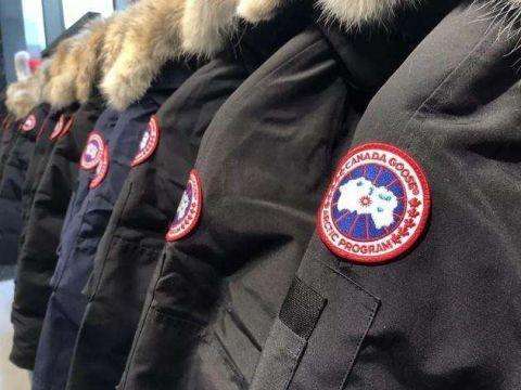 ����Э��Ӧ�����ô�족����άȨ�¼����κ�Ʒ������������ǰ��û����Ȩ