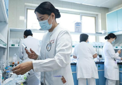 »ۣЯΪ˹ͬԶչաдȫŮἴڱ֮