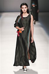 ֱ2019㶫ʱװܡԪ ԽʱഺԻ