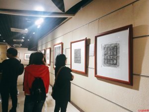 ʯ񡪡ƴŮԱ־Ƭչͨѧݿչ