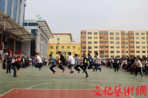 ־ٰܹף70ӭ塤 һְ˶