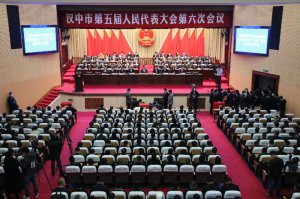 �����е������������������λ����Ļ