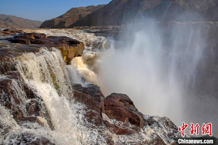 ͼΪƺӺٲ׹߶ˮڿն  