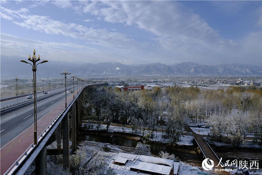 1178㣬гӹ۾̨Զ룬ɾⳬ