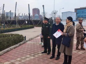 ˫ӵģش鵽ǹ ˫ӵǿ򡱴