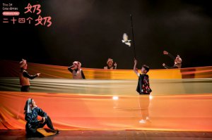 ͯ硶ʮĸ̡μ׽㶫ϻϷ