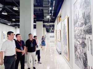 ̳ˮī˫չ̸бֹί