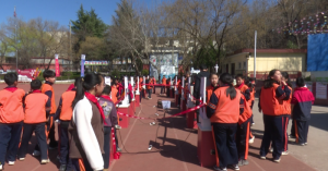 пЭٰʮ조Ƽ֮մ񳵽У԰